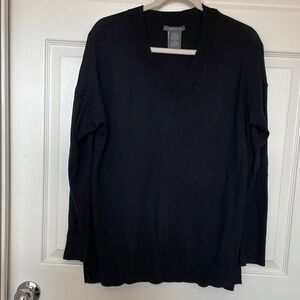 Matty M Sweater V Neck Large Pull Over Black Rayon Nylon Poly Long Sleeve